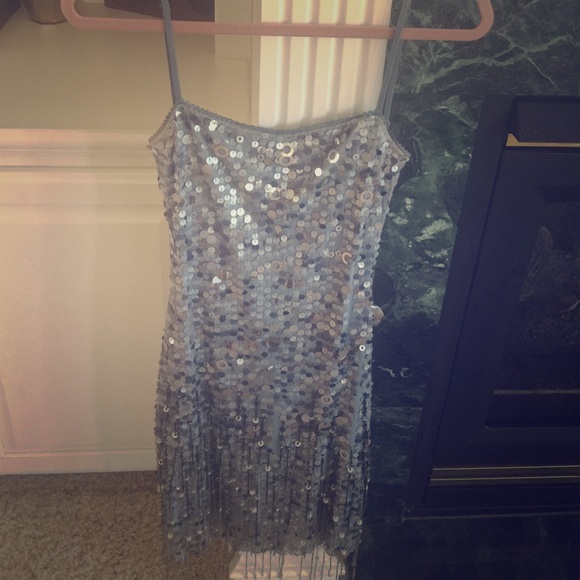 Blue sequined party dress