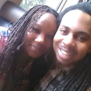 Meet your Posher, Cecily