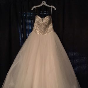 David's bridal ball gown wedding dress