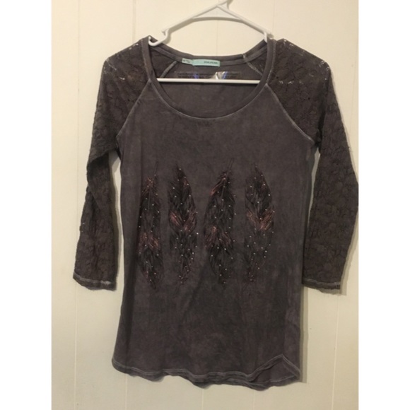 Maurice's top