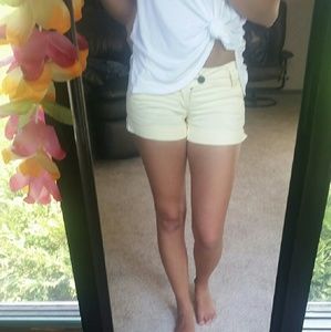 *BKE Casuals Yellow Shortd