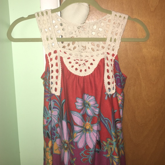 Cute summery dress!