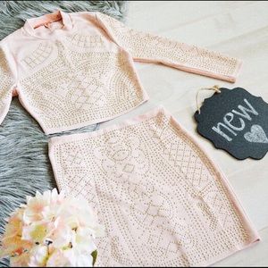 FERGIE BLUSH 2 piece set