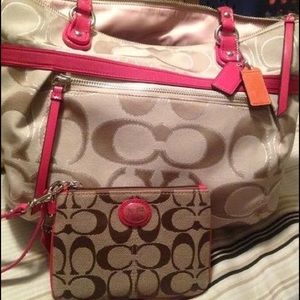 Authentic Coach purse with wristlet