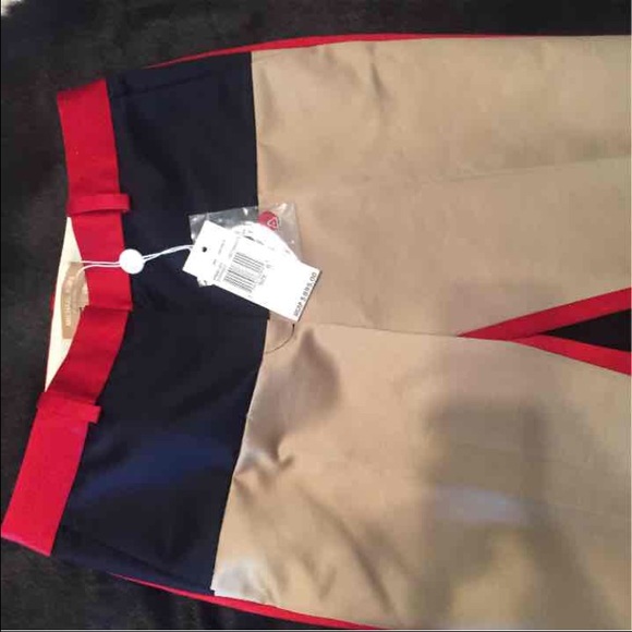 Michael Kors trousers, size 0, never been worn - Picture 3 of 4