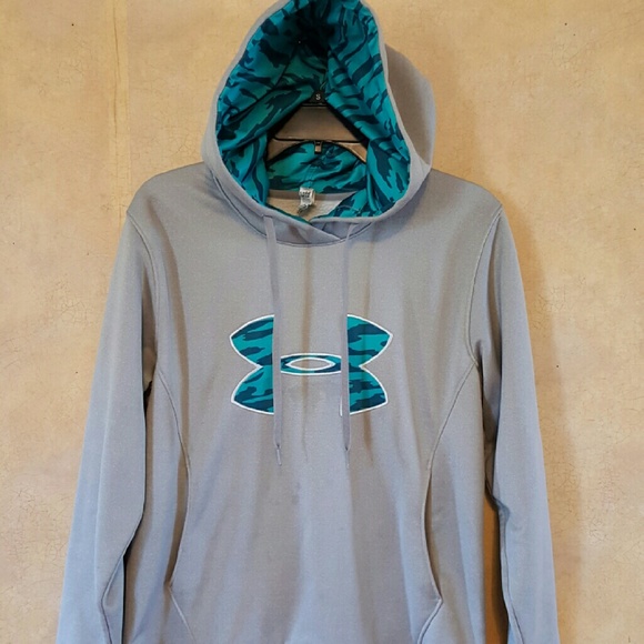 Women's Under Armour sweater