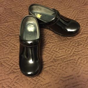 Dansko Professional XP Pro Black Patent leather