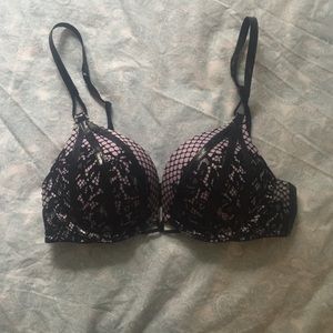 Limited edition Vs bombshell bra