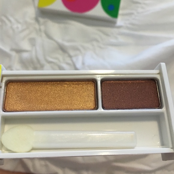 Morning Java eyeshadow Clinique - Picture 2 of 3