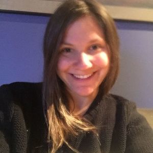 Meet your Posher, Lori