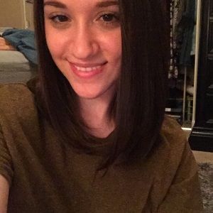 Meet your Posher, Haley