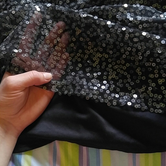 Perfect for New Year's! Sequin Midi Dress - Picture 2 of 4