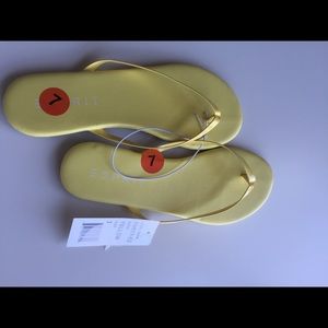 NWT esprit sandals