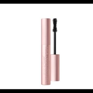 Lipstick and Mascara (Bundle)