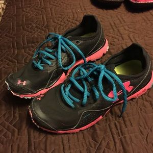 Gently used Under Armour Running shoes
