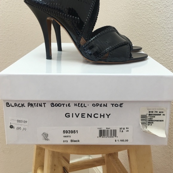 Givenchy Patent Bootie, size 7.5