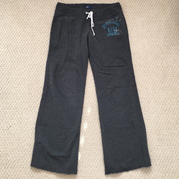 American eagle sweatpants