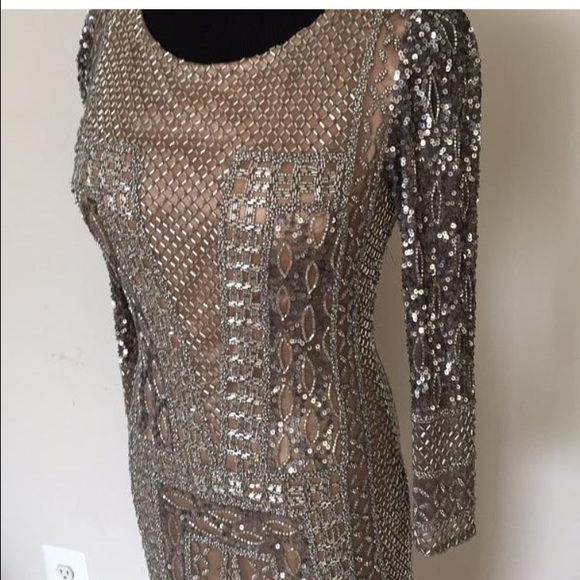 Dress .I am modeling for you ;) - Picture 2 of 4