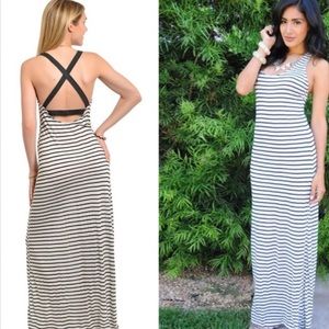 “All I Want” Stripped Black and White Dress ♥️