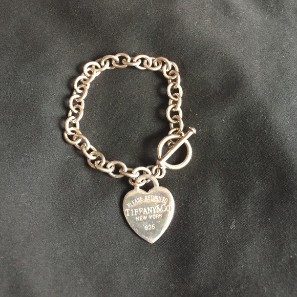Tiffany & Co. "Return to Tiffany" bracelet