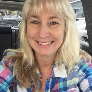 Meet your Posher, Robin