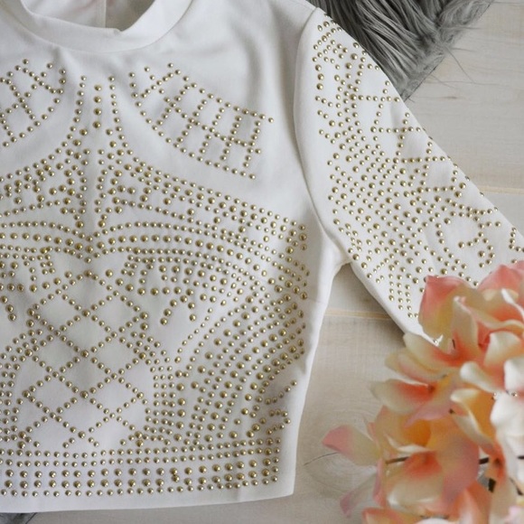 FERGIE WHITE 2 piece set - Picture 2 of 3