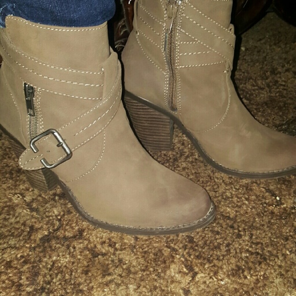 ❌Ankle boots❌SOLD - Picture 2 of 3