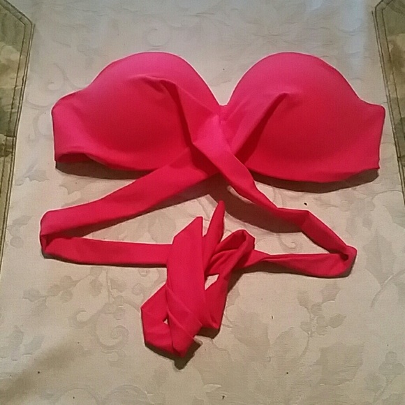 Victoria's Secret PINK Strapless Bathing Suit Top