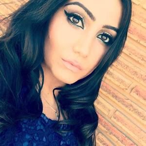 Meet your Posher, Sandy