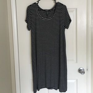 Jersey dress / boyfriend shirt