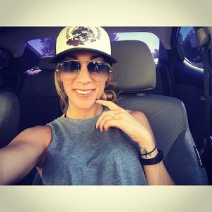 Meet your Posher, Vanessa