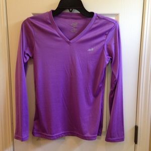 Light purple long sleeve workout top