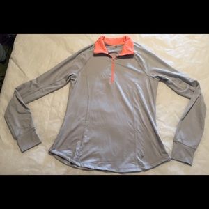 ☄Old Navy Semi Fitted Active Wear Sweater☄