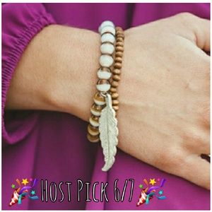 *HP* Beautiful Beaded Stretch Bracelets w/ Feather