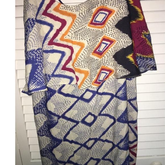 Patterned Maxi Dress - Picture 2 of 3