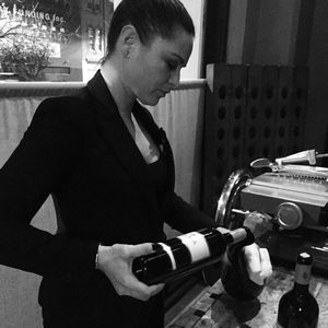 Meet your Posher, Elizabeth