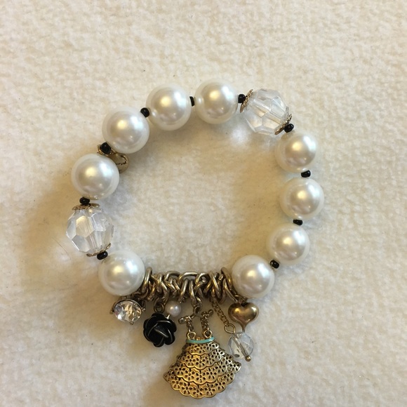 New Betsey Johnson Charm Bracelet NWT