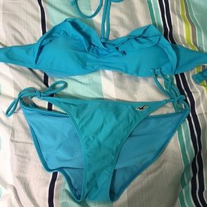 Hollister bikini pants size medium top size small