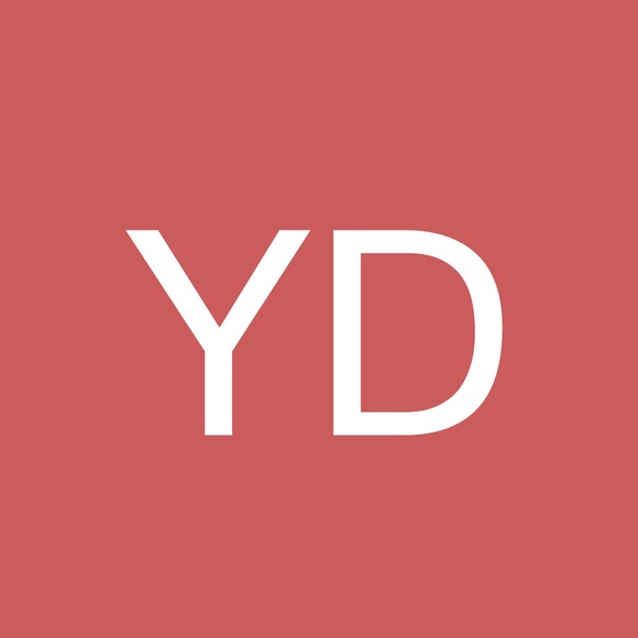 Meet your Posher, Yamilee