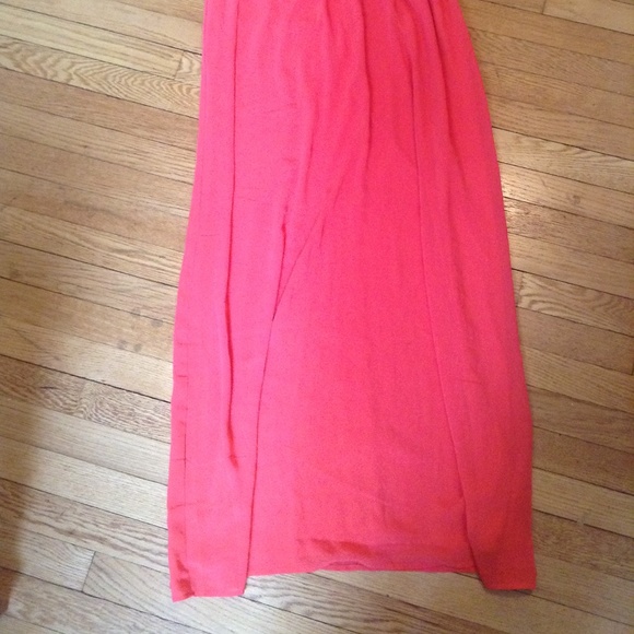 Pink formal dress - Picture 3 of 4