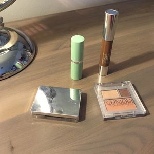 Clinique makeup bundle (minus the lipstick)