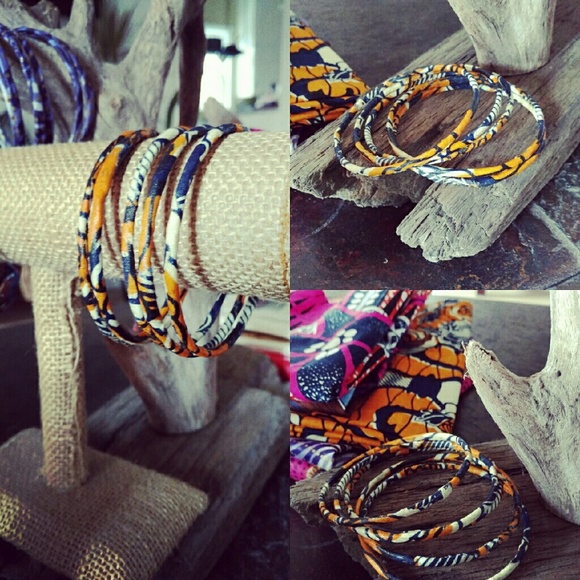 Spring Bangles Collections - Picture 1 of 1