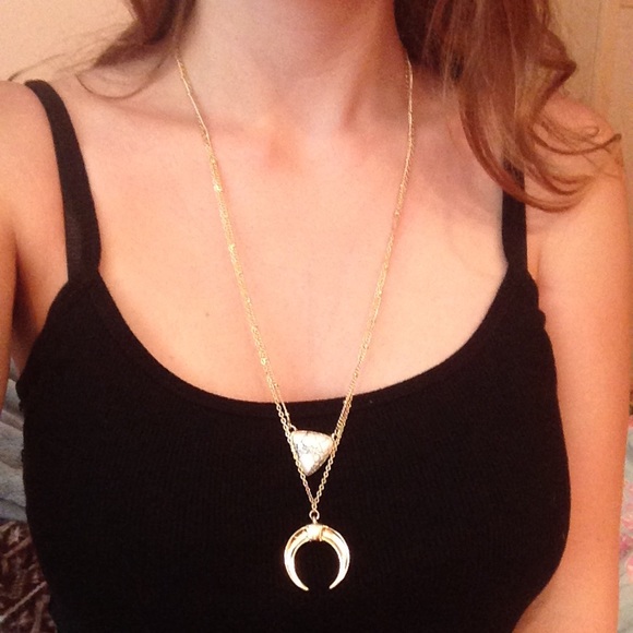 Host Pick New Boho Gold Marble Layered Necklace - Picture 4 of 4