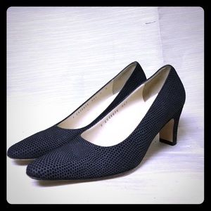 Salvatore Ferragamo Gray Suede Lizard Print Pumps