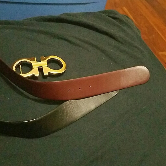 Salvatore Ferragamo reversible cm-95 mens belt