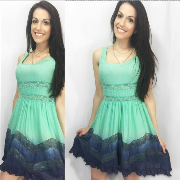 Mint & Navy Trapeze slip dress - Picture 2 of 4