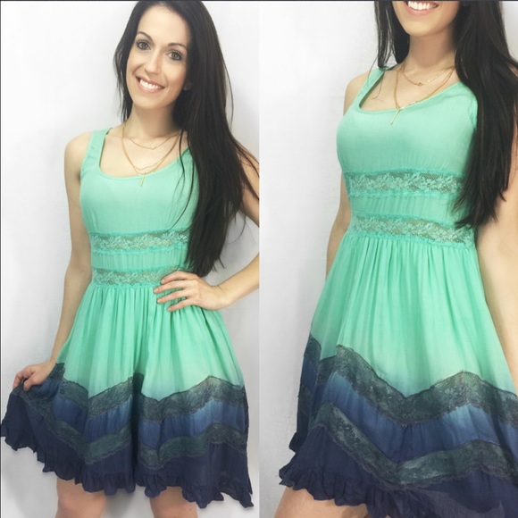 Mint & Navy Trapeze slip dress - Picture 3 of 4