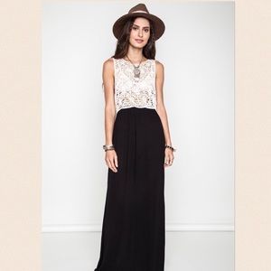 Crochet Sleeveless Maxi