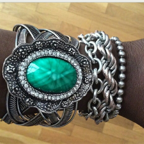 *REDUCED*Large Green Stone Silver Bangle Cuff