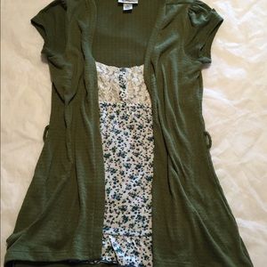 ☄One Piece Floral Shirt With Sewn Cardigan☄